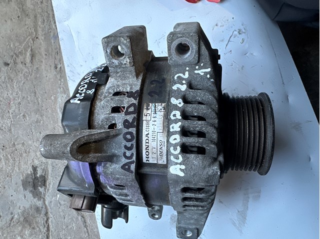Шків генератора 1042102660 HONDA