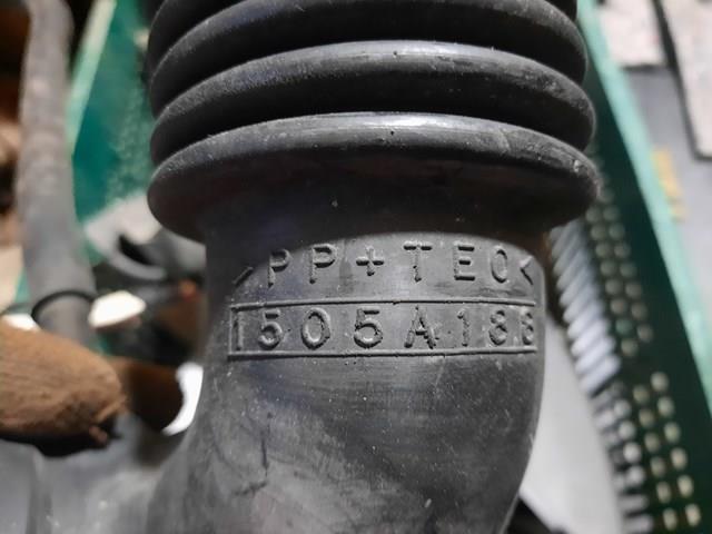 Патрубок повітряний, вихід повітряного фільтра 1505A188 MITSUBISHI