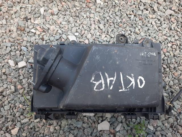 Корпус повітряного фільтра 1J0129607G VAG