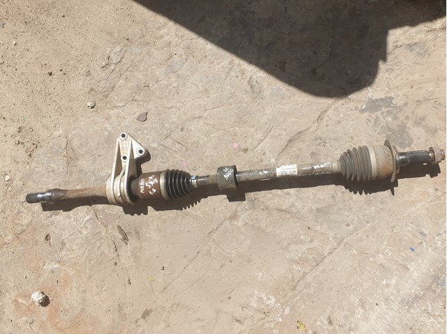 Привід правий 4410179J21 SUZUKI