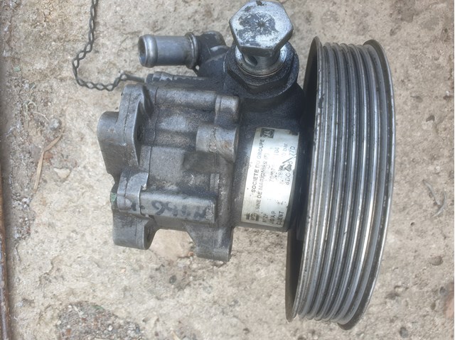 Насос гідропідсилювача 8D0145177D VAG