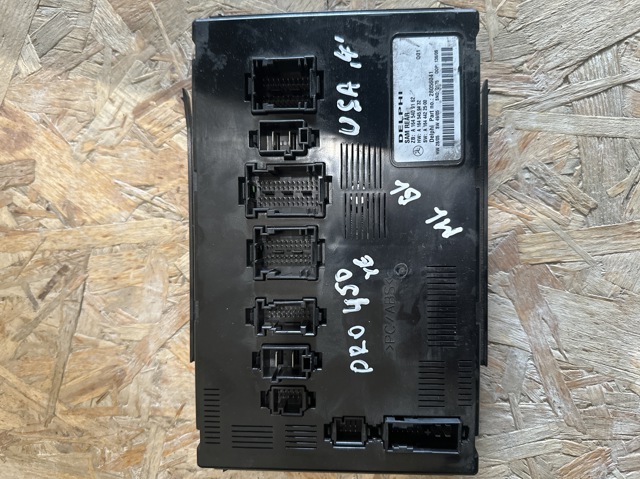 Блок керування сигналами SAM A1645409162 MERCEDES