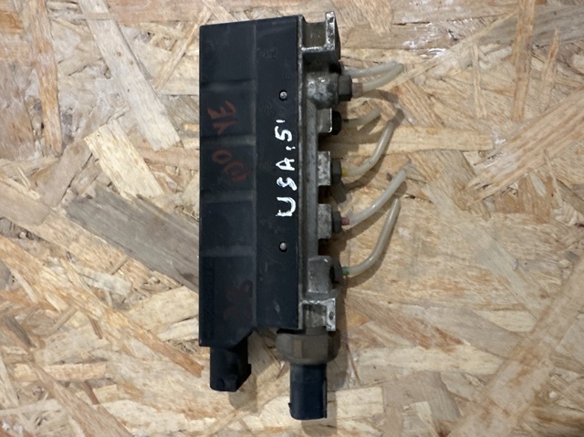 Блок шинних кранів A2203200258 MERCEDES