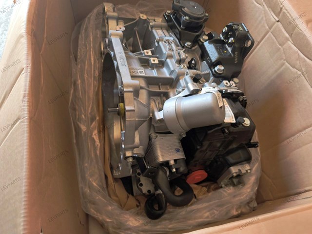 Коробка механіка в зборі 430002N033 HYUNDAI