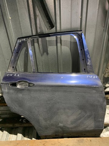 Дверка передня права 41007298566 BMW
