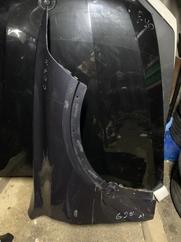 Переднє праве крило 41007497290 BMW