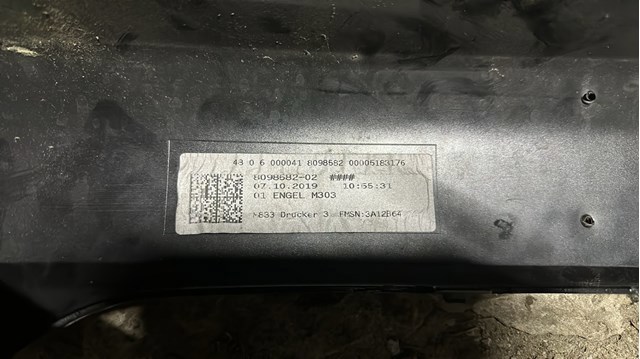 Бампер передній 51118069072 BMW