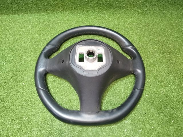 Руль 100527900D TESLA