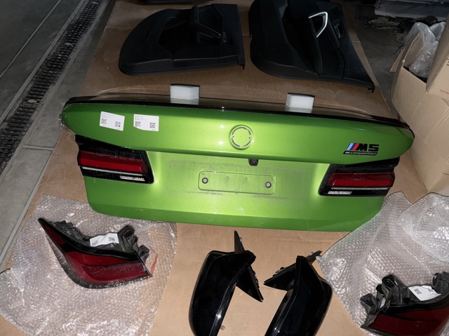 Кришка багажника кузова 41007440695 BMW