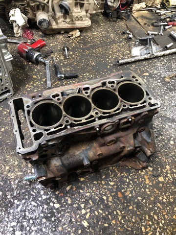 ДВЗ 06K100032F VAG