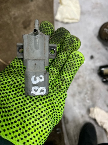 Перетворювач тиску (соленоїд) наддуву / EGR 079906283D VAG