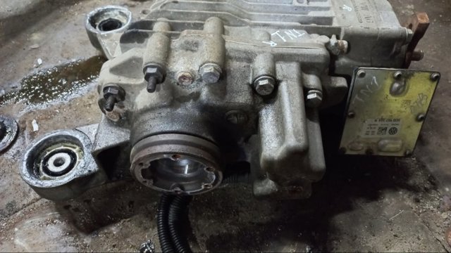 Редуктор колісний моста заднього 0CQ525010K VAG