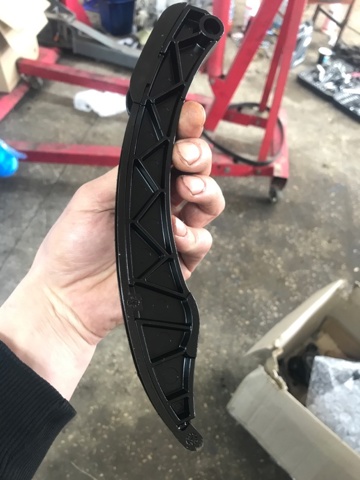 Башмак натягувача ланцюга ГРМ 13141AA080 SUBARU