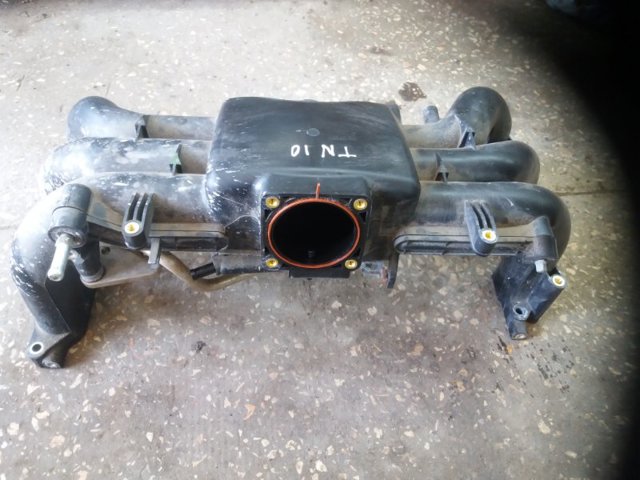 Колектор впускний 14001AB880 SUBARU