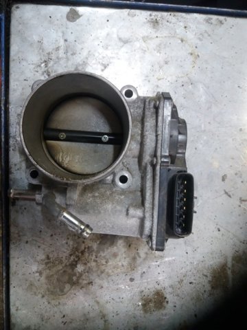 Дросільна заслінка в зборі 16112AA320 SUBARU