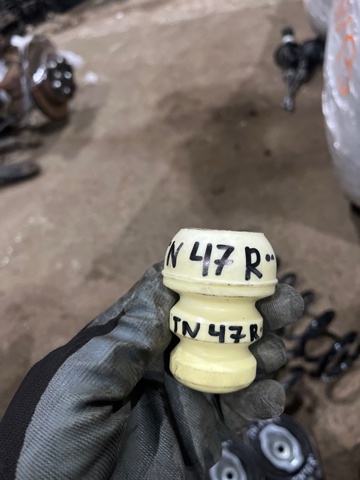 Буфер-відбійник амортизатора заднього 20371FL000 SUBARU