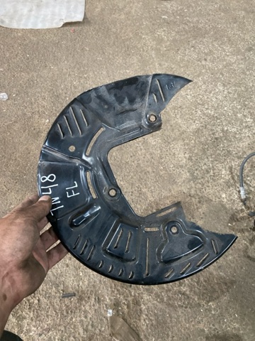 Кожух гальмівного диска 26290XC01A SUBARU