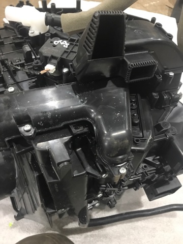 Радіатор опалювача салону 272805NA0A NISSAN
