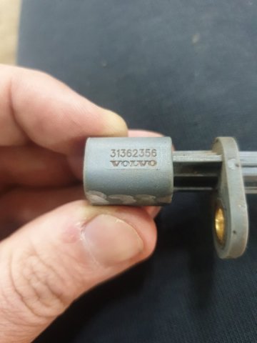 Датчик АБС 31362356 VOLVO