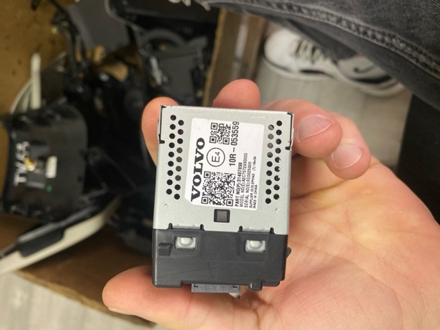 USB-розгалужувач 31407038 VOLVO