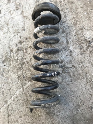 Пружини задні 33536851930 BMW