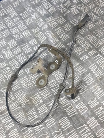 Передній датчик ABS 34526784902 BMW