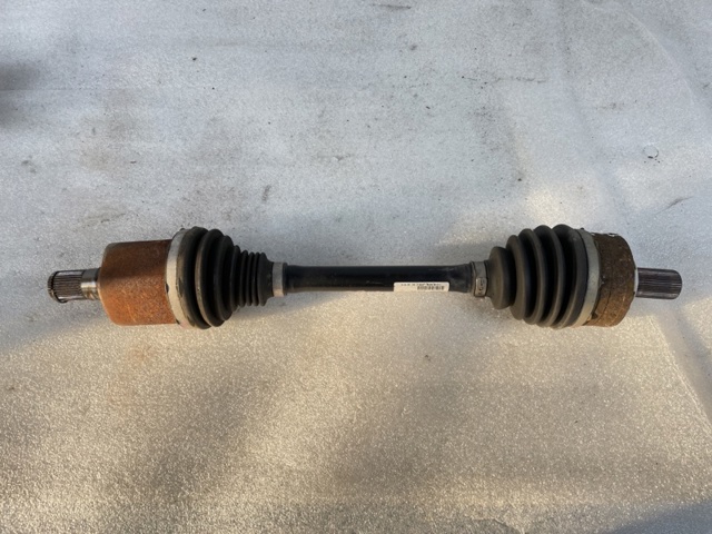 Привід лівий 36010126 VOLVO