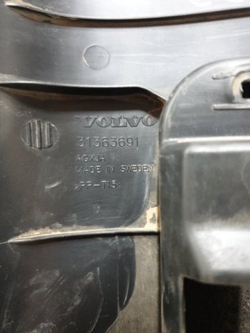 Накладка рульової колонки 39829204 VOLVO