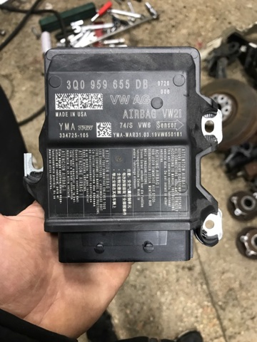 Блок управління airbag 3Q0959655DB VAG
