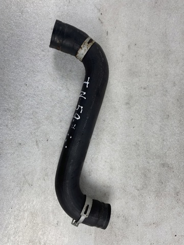 Патрубок системи охолодження 45161SC010 SUBARU