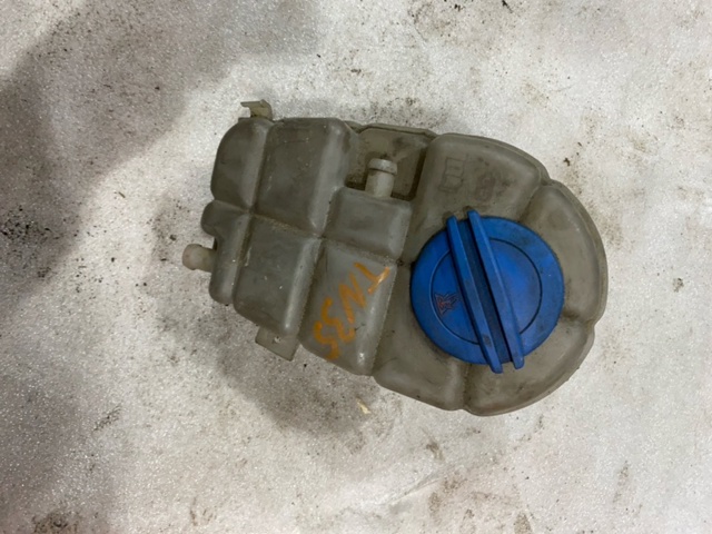 Водяний бачок системи охолодження Ауді A6 C6