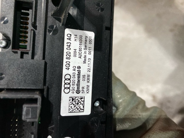 Блок управління пічкою 4G0820043BG5PR VAG