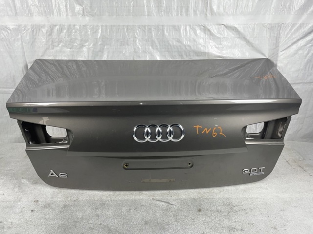 Кришка багажника кузова 4G5827023C VAG
