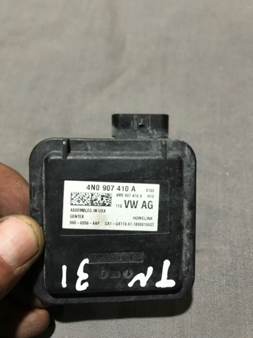 Блок управління системою відкривання воріт гаража 4N0907410A VAG