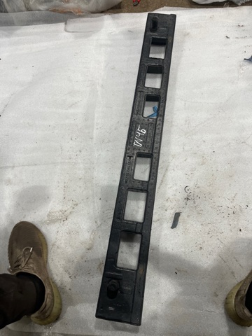 Наповнювач бампера заднього 57705AL12A SUBARU