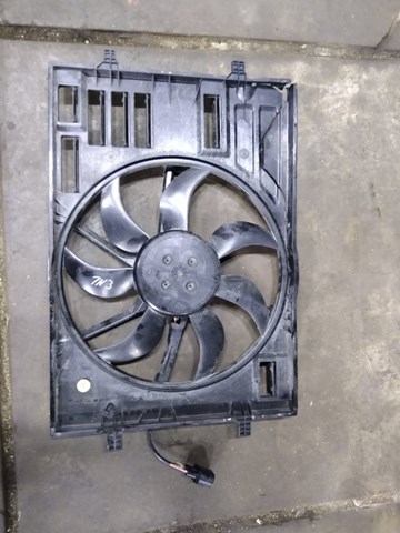Корпус кріплення вентилятора радіатора без вентилятора 5Q0121205D