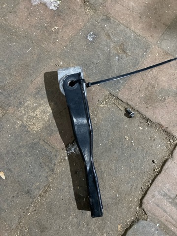 Задня подушка двигуна 5Q0199855J VAG
