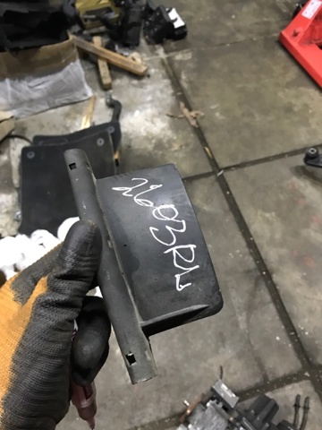 Захист заднього нижнього важеля 5Q0511539A VAG