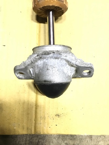 Опора амортизатора Фольксваген Туран 3