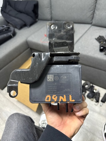 Блоки ABS Фольксваген Гольф ALLTRACK VII