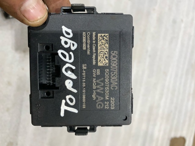 Прилади й апаратура діагностики 5Q0907530ACZ00 VAG