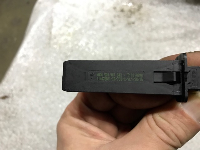 Датчик температури салону 5Q0907543 VAG