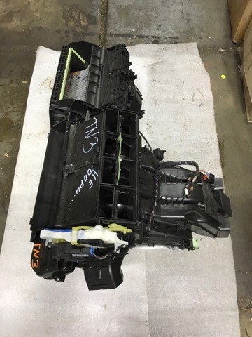 Корпус печі в зборі 5Q1820007B VAG