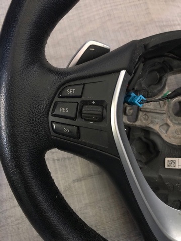 Блок кнопкових перемикачів кермового колеса 61319261861 BMW