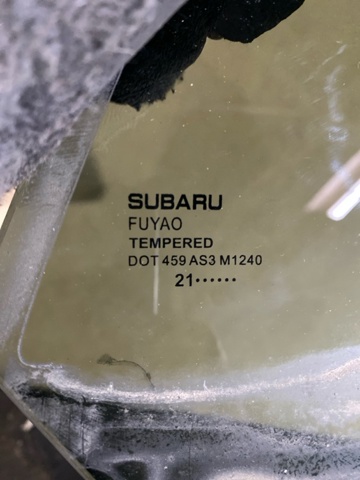 Скло-кватирка двері, задньої, правої 62012AN32A SUBARU