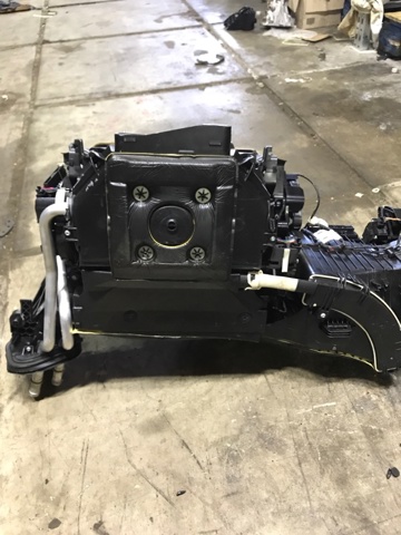 Корпус печі в зборі 64119237550 BMW