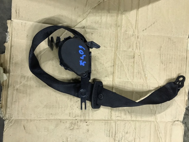 Пасок безпеки задній 72117259390 BMW