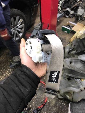 Пасок безпеки задній 72119163248 BMW