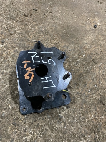 Кронштейн підсилювача заднього бампера 852115NA0A NISSAN