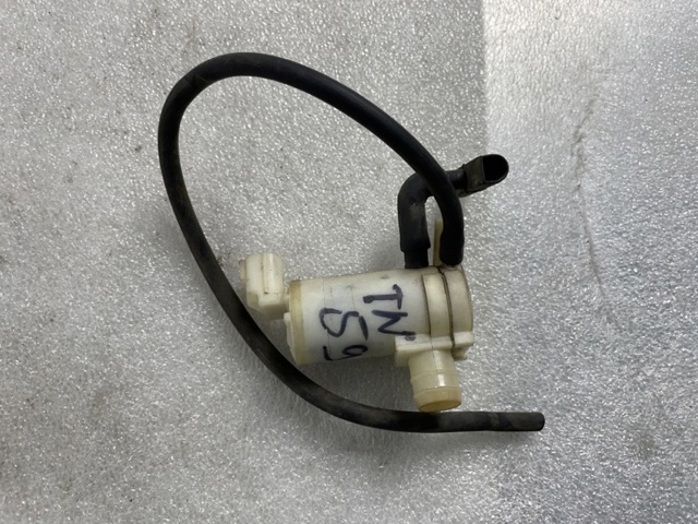 Помпа омивача скла передній/задній 86611SG010 SUBARU